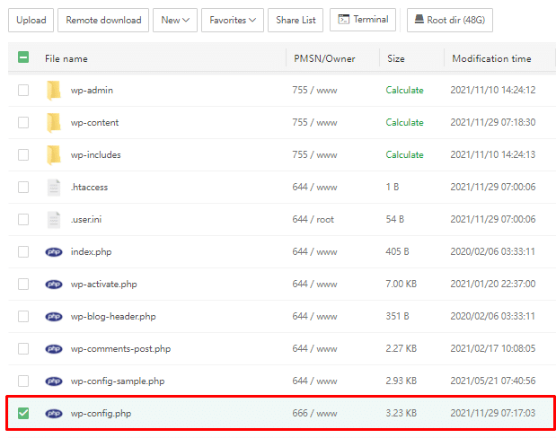O arquivo wp-config.php geralmente está localizado na pasta raiz do seu site.